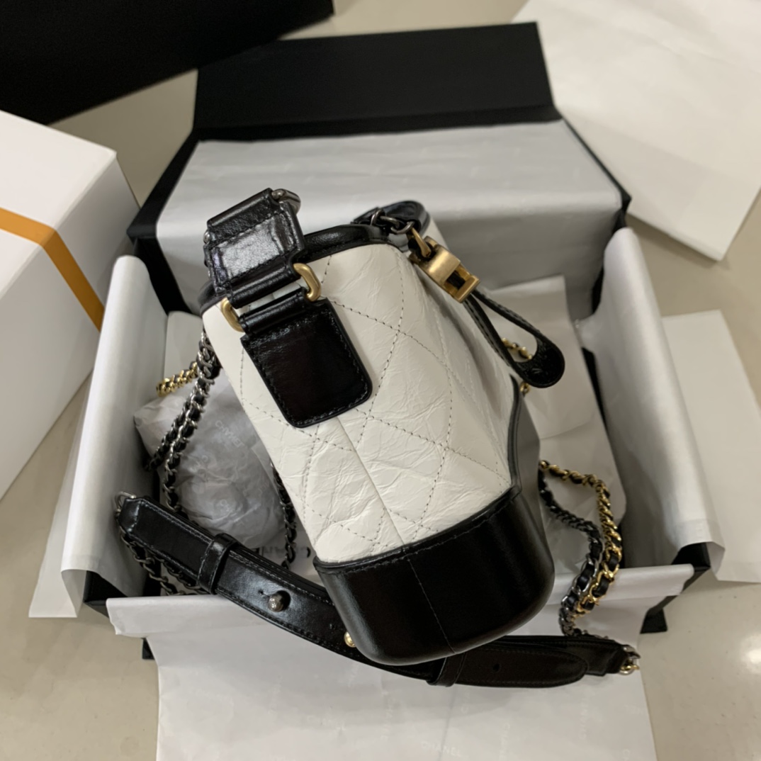 72191_white_3 Chanel Gabrielle Hobo Bag White - chanel gabrielle white dupe detail 2
