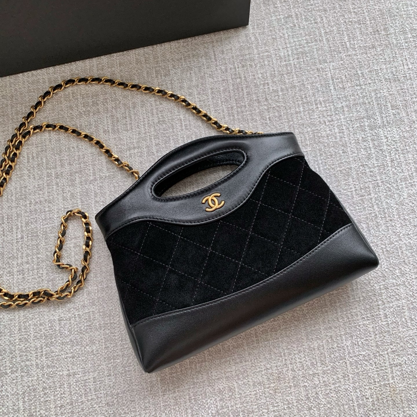 Torba Chanel 31 Nano Tote z czarnego zamszu 7