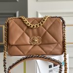 Chanel 19 Brun 1