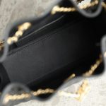 Chanel 24P Messenger Hobo Black - chanel messenger hobo black dupe detail 1