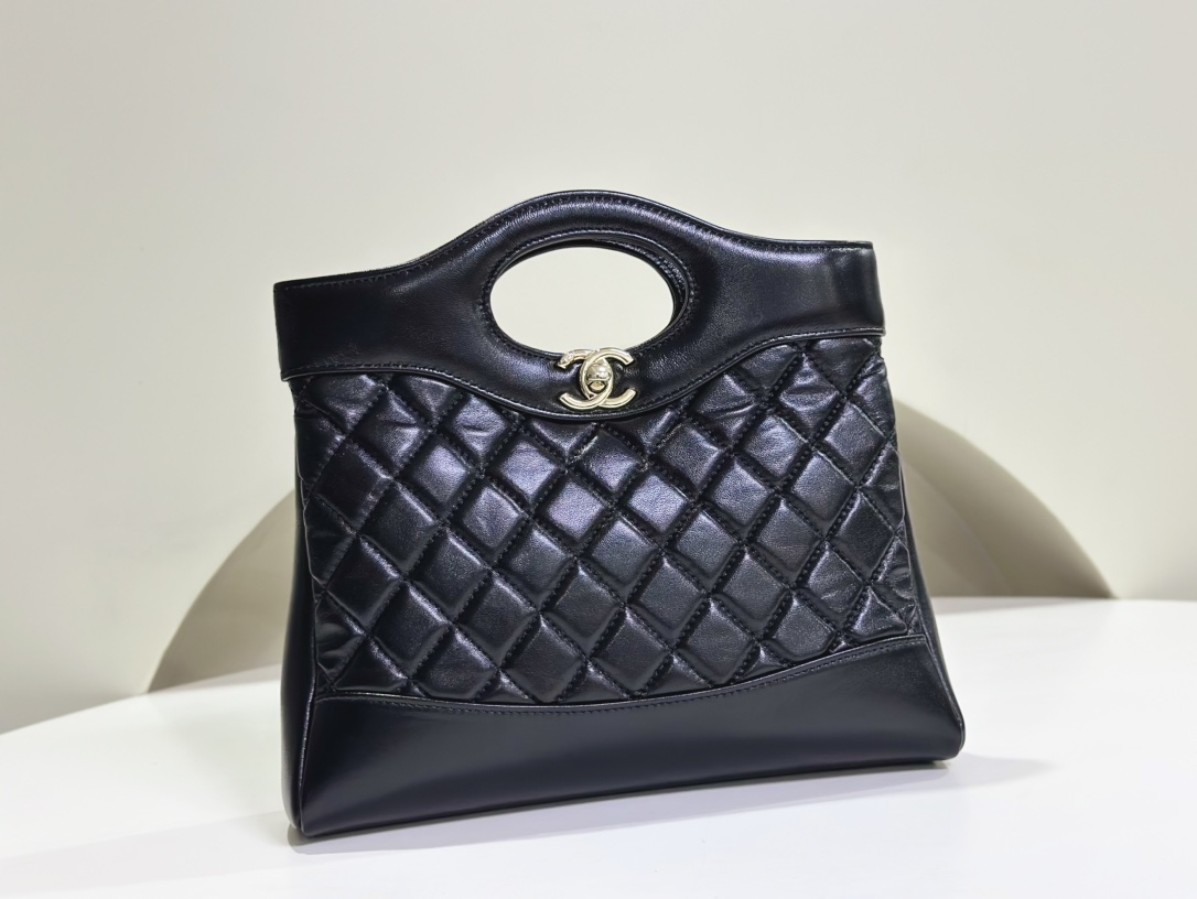 Chanel 31 Mini Tote Black 1
