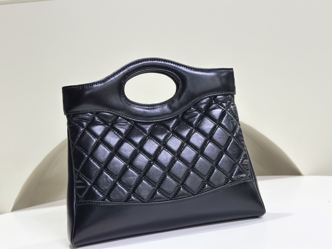 Chanel 31 Mini Tote Black 2