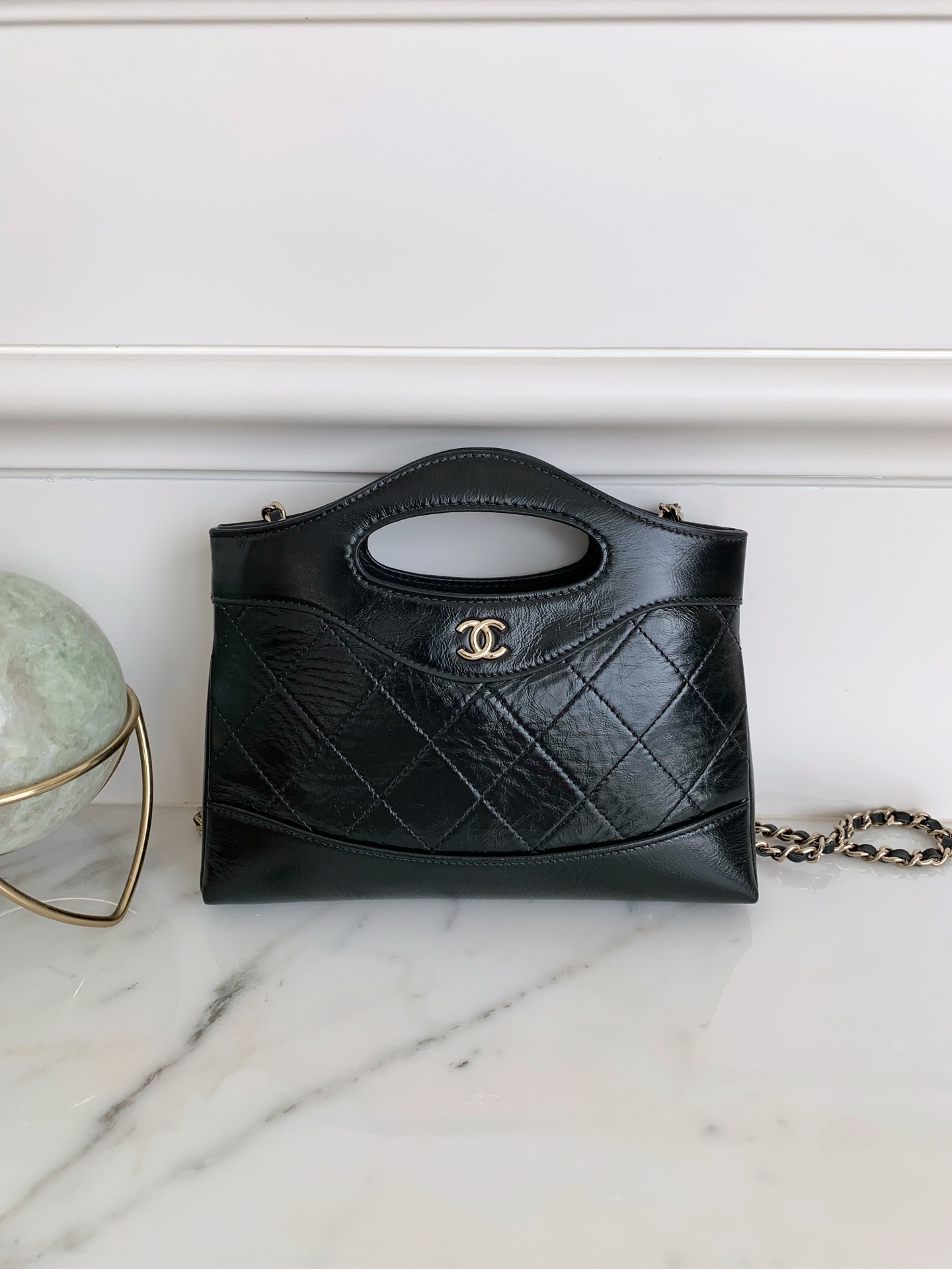 black3.jpg Chanel 24S 31 Nano Tote Bag Black - fake chanel 31 nano tote detail 5