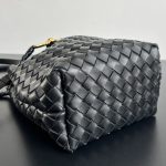 bottega-veneta-andiamo-bucket-black-9 Bottega Veneta Andiamo Bucket Replica Black - View 10 | Intrecciato Detail