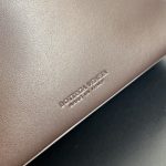 bottega-veneta-andiamo-bucket-espresso-2 Bottega Veneta Andiamo Bucket Replica Espresso - View 3 | Intrecciato Detail