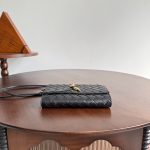 bottega-veneta-andiamo-pouch-black-3 Bottega Veneta Andiamo Pouch Replica Black - View 4 | Intrecciato Detail