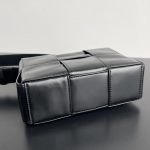 bottega veneta arco camera bag 3 Bottega Veneta Arco Camera Bag - interior