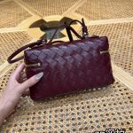 bottega-veneta-bang-bang-barolo-4 Bottega Veneta Bang Bang Replica Barolo - View 5 | Intrecciato Detail