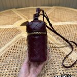 bottega-veneta-bang-bang-barolo-7 Bottega Veneta Bang Bang Replica Barolo - View 8 | Intrecciato Detail