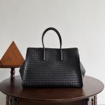bottega-veneta-barbara-tote-black-5 Bottega Veneta Barbara Tote Replica Black - View 6 | Intrecciato Detail