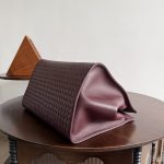 bottega-veneta-barbara-tote-deep-mahogany-4 Bottega Veneta Barbara Tote Replica Deep Mahogany - View 5 | Intrecciato Detail