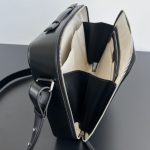 bottega veneta briefcase black 4 Bottega Veneta Gateway Slim Briefcase - detail
