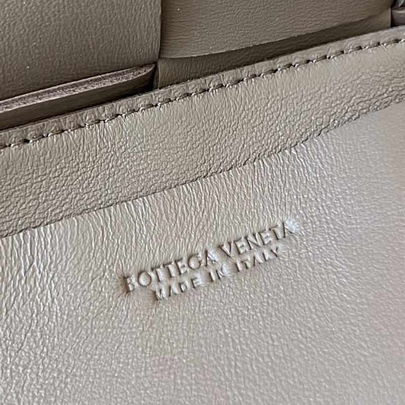 bottega veneta cassette belt bag all colors 9 Bottega Veneta Cassette Belt Bag All Colors - weave pattern