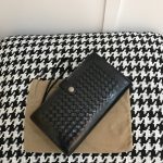 bottega veneta clutch black 4 Bottega Veneta Clutch Black - detail