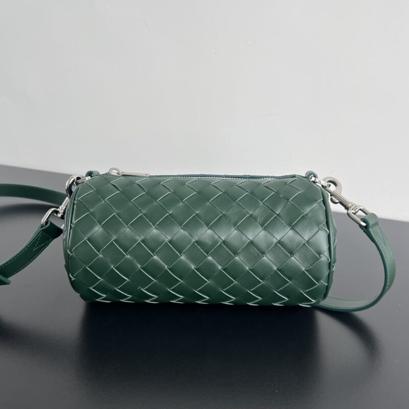 bottega veneta cylinder 1 Bottega Veneta Cylinder - Premium Italian Leather Replica | LuxeCarryMe