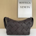 bottega-veneta-diago-hobo-fondant-1 Bottega Veneta Diago Hobo Replica Fondant - View 2 | Intrecciato Detail