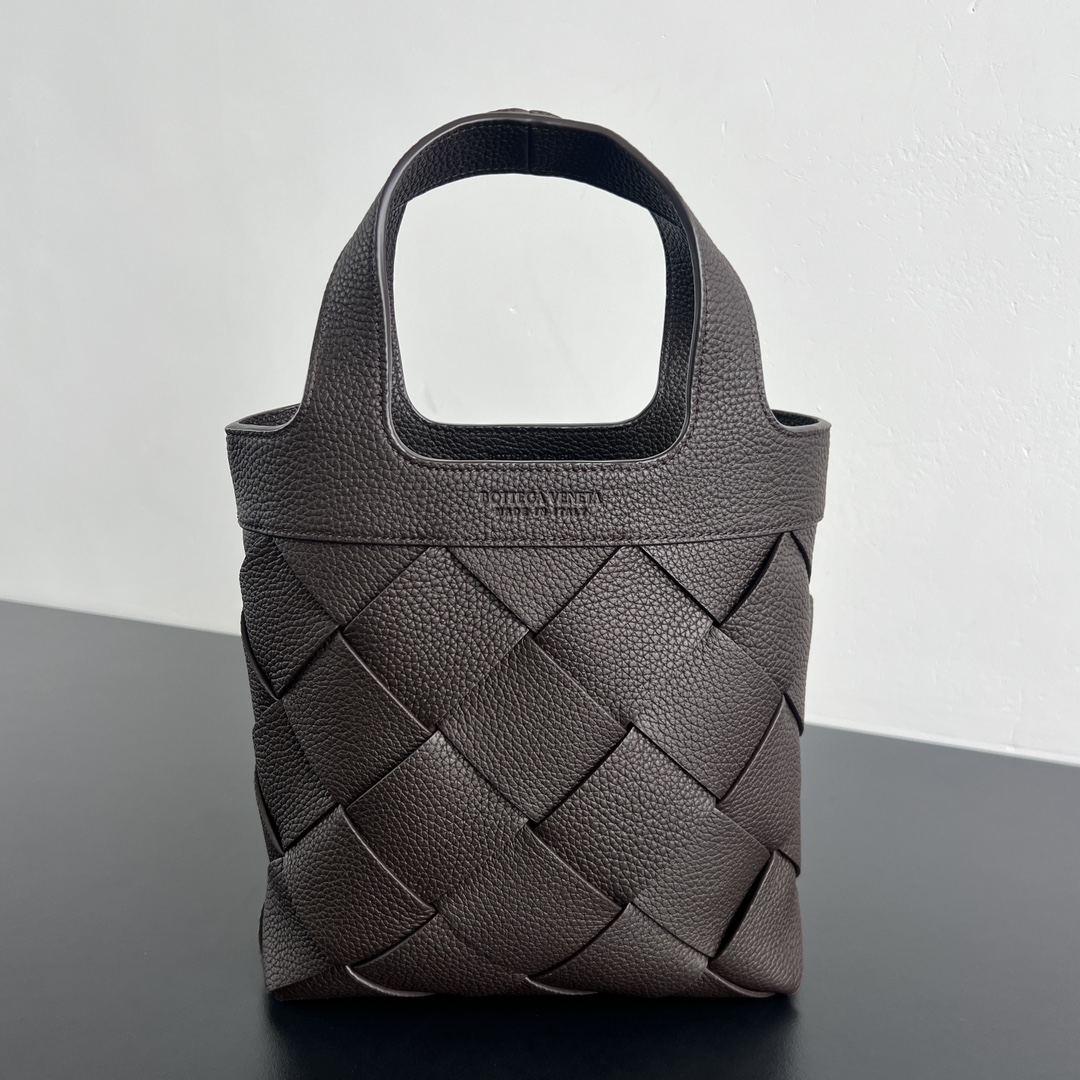 bottega-veneta-diago-small-tote-fondant-1 Bottega Veneta Diago Small Tote Replica Fondant - View 2 | Intrecciato Detail