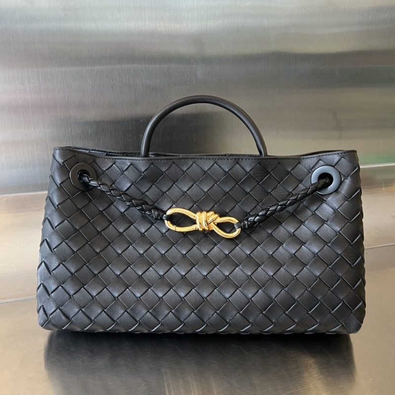 Bottega Veneta East West Andiamo Black - BV Dupe