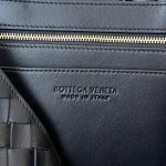 bottega-veneta-east-west-andiamo-black-3 Bottega Veneta East West Andiamo Replica Black - View 4 | Intrecciato Detail