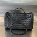 bottega-veneta-east-west-andiamo-black-9 Bottega Veneta East West Andiamo Replica Black - View 10 | Intrecciato Detail