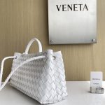 bottega-veneta-east-west-andiamo-sea-salt-2 Bottega Veneta East West Andiamo Replica Sea Salt - View 3 | Intrecciato Detail