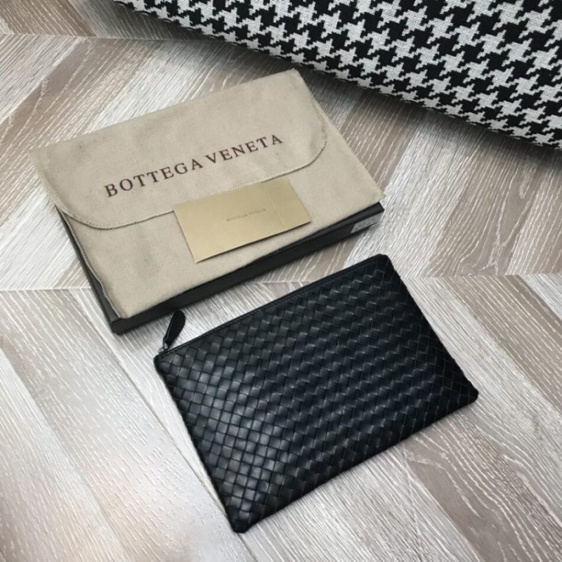 Bottega Veneta Envelope Pouch - Premium Italian Leather Replica | LuxeCarryMe