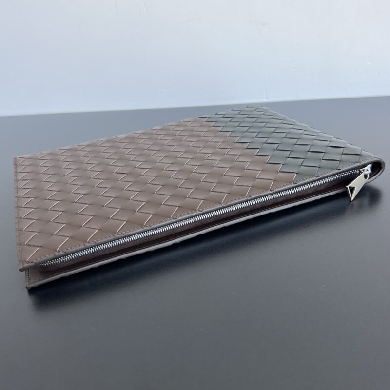 bottega veneta half zip clutch 9 Bottega Veneta Half Zip Clutch - with accessories