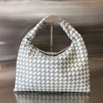 Bottega Veneta Hop Wave - Premium Italian Leather Replica | LuxeCarryMe