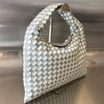 bottega veneta hop wave 2 Bottega Veneta Hop Wave - side angle