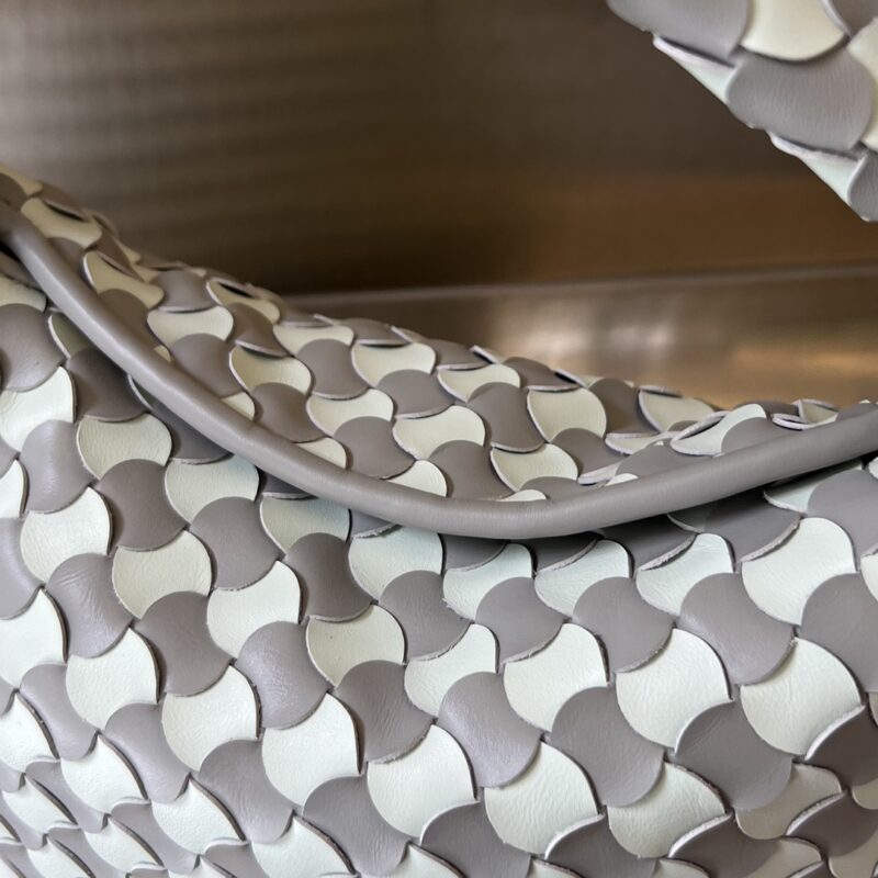 bottega veneta hop wave 4 Bottega Veneta Hop Wave - detail