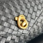 bottega-veneta-knot-lock-black-7 Bottega Veneta Knot Lock Replica Black - View 8 | Intrecciato Detail