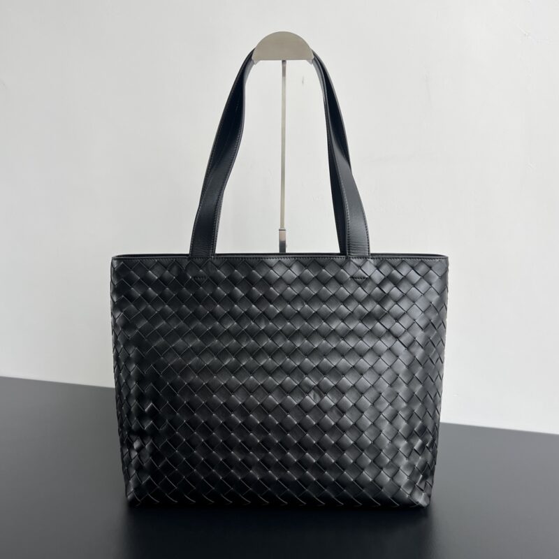 Bottega Veneta Large Tote - Premium Italian Leather Replica | LuxeCarryMe