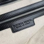 bottega veneta large tote 6 Bottega Veneta Large Tote - strap detail