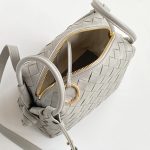 bottega-veneta-loop-top-handle-basalt-9 Bottega Veneta Loop Top Handle Replica Basalt - View 10 | Intrecciato Detail