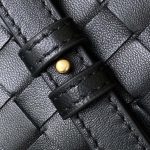 bottega-veneta-loop-top-handle-black-7 Bottega Veneta Loop Top Handle Replica Black - View 8 | Intrecciato Detail