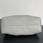 Bottega Veneta Pinacoteca Medium Replica Basalt - View 5 | Intrecciato Detail