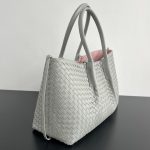 Bottega Veneta Pinacoteca Medium Replica Basalt - View 8 | Intrecciato Detail