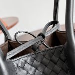 Bottega Veneta Pinacoteca Medium Replica Black - View 3 | Intrecciato Detail