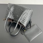Bottega Veneta Pinacoteca Small Replica Black - View 8 | Intrecciato Detail