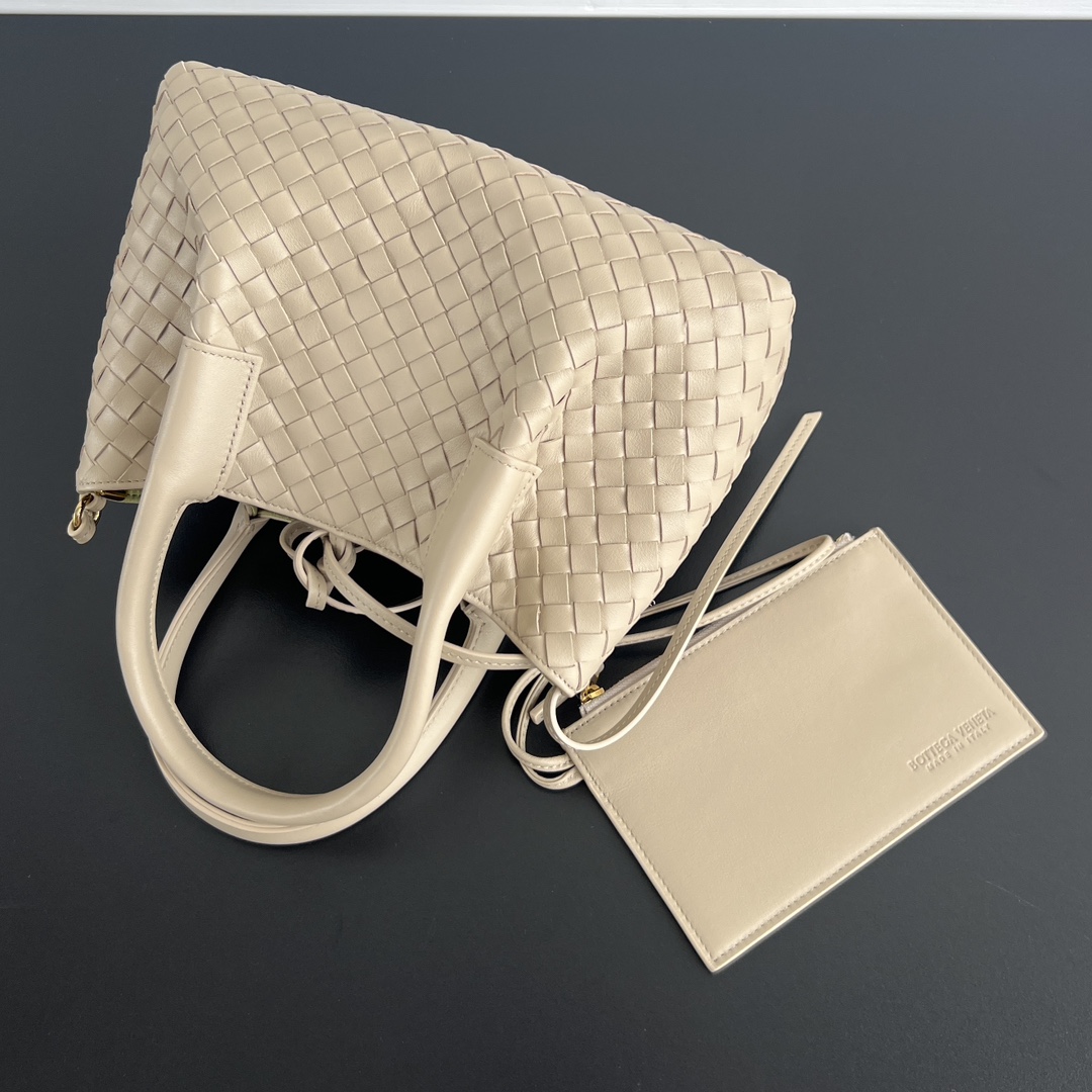Bottega Veneta Pinacoteca Small Replica Ecru - View 9 | Intrecciato Detail