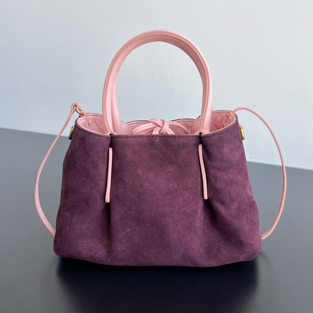 Bottega Veneta Pinacoteca Small Replica Pink - View 5 | Intrecciato Detail