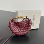 Bottega Veneta Sardine Mini Burgundy - View 3 | Intrecciato Detail