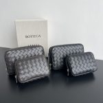 Bottega Veneta Small Clutch - Premium Italian Leather Replica | LuxeCarryMe