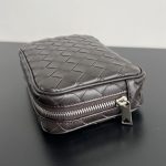 bottega veneta small clutch 3 Bottega Veneta Small Clutch - interior