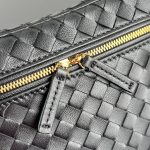 bottega-veneta-soft-vanity-black-1 Bottega Veneta Soft Vanity Replica Black - View 2 | Intrecciato Detail