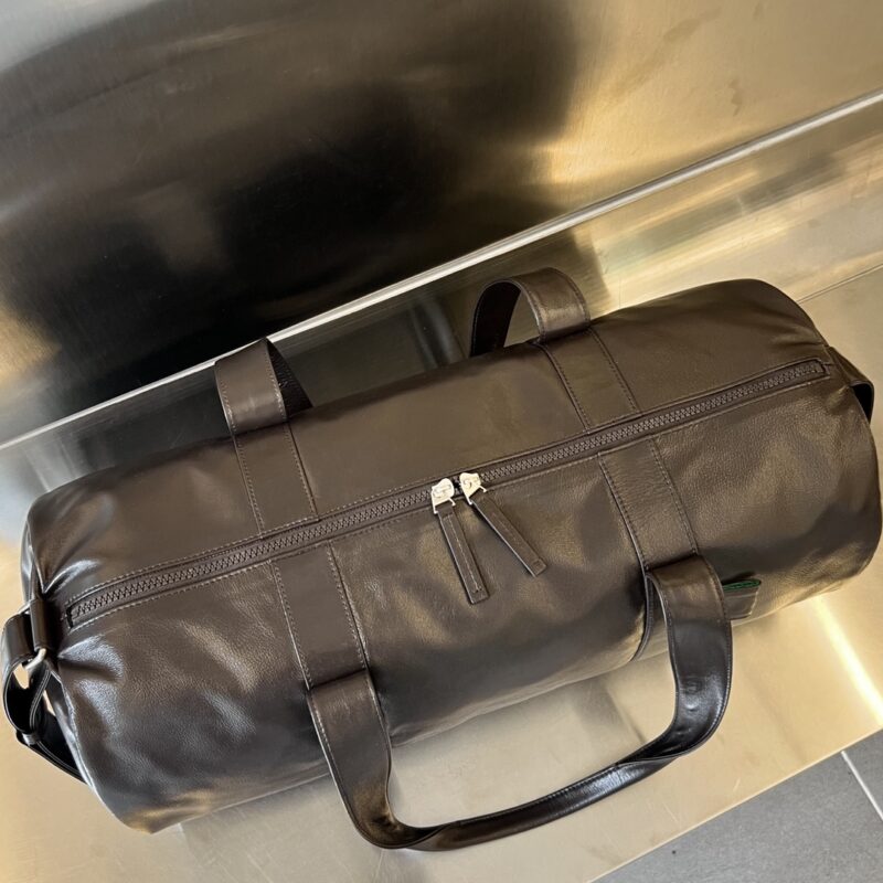 bottega veneta sport travel bag 3 Bottega Veneta Sport Travel Bag - interior