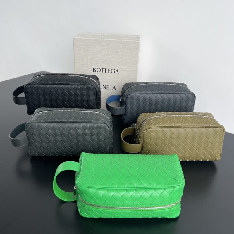 Bottega Veneta Toiletry Bag - Premium Italian Leather Replica | LuxeCarryMe