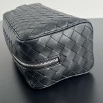 Bottega Veneta Toiletry Bag - hardware closeup