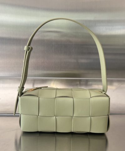 Bottega Veneta Cassette Brick Travertine - View 3 | Intrecciato Detail