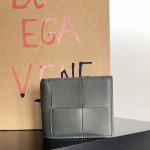Bottega Veneta Cassette Wallet in Graphite - Italian Leather Replica